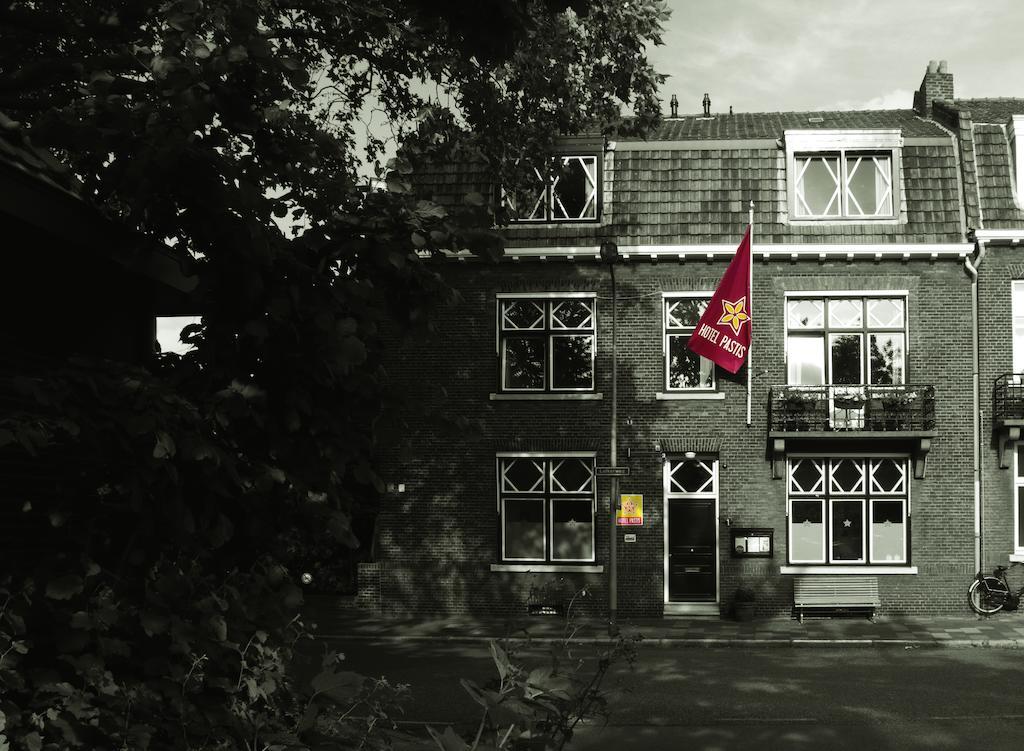 Logis Pastis Hotel Maastricht Exterior photo