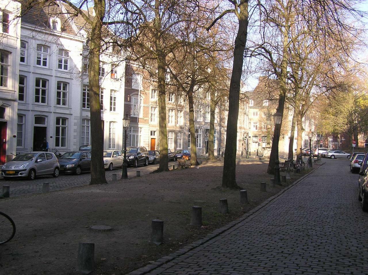 Logis Pastis Hotel Maastricht Exterior photo