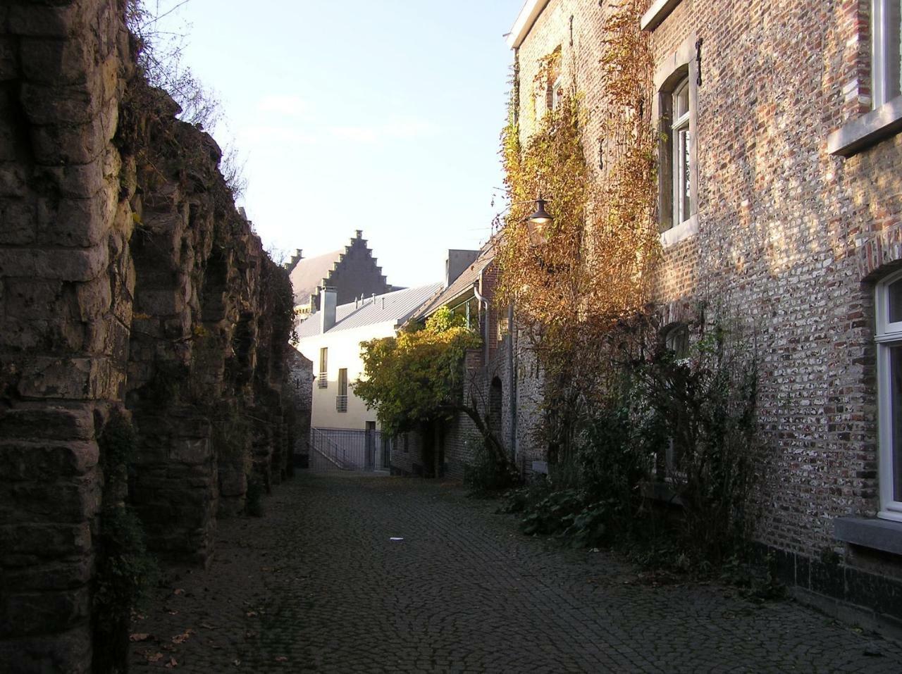 Logis Pastis Hotel Maastricht Exterior photo